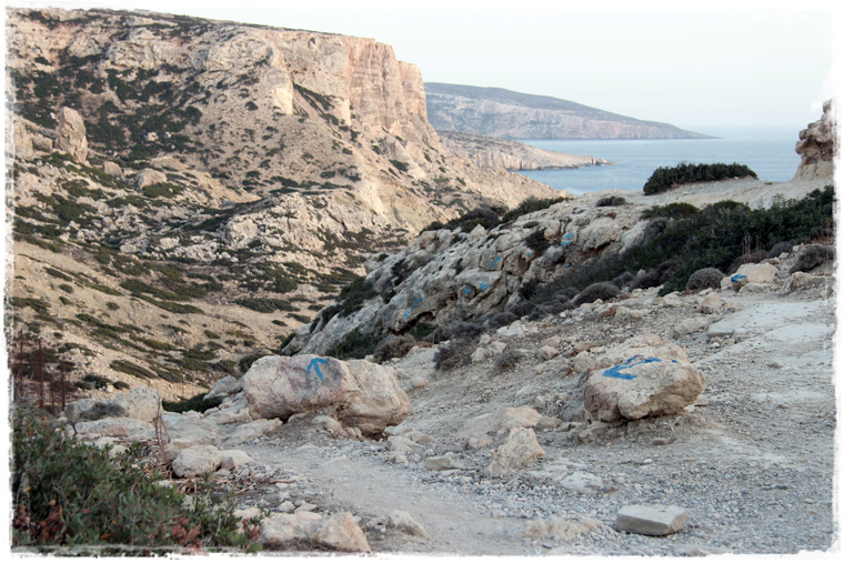 Голопопый Крит и нудистский «Красный пляж»