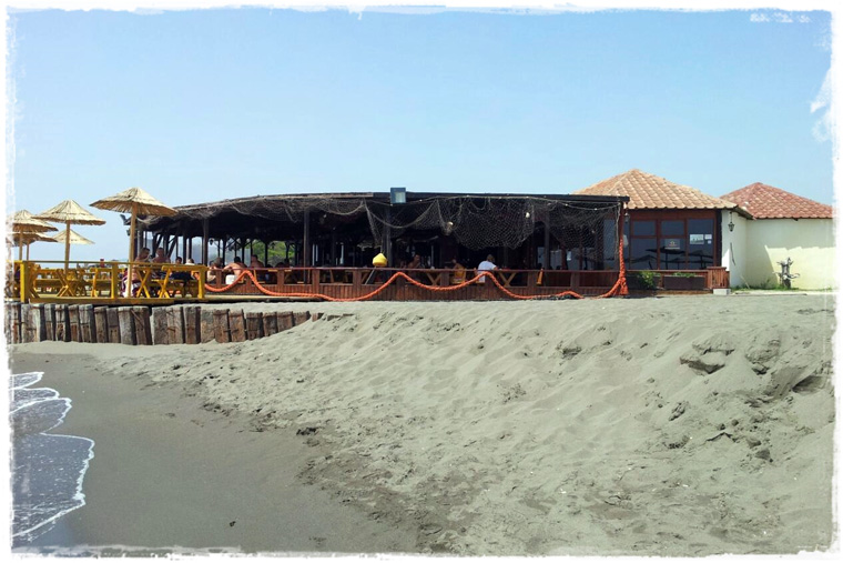 Нудистский пляж Ада Бояна: на других посмотреть, себя показать