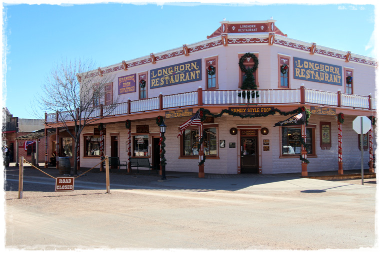 Аризона. Город Tombstone - жилые декорации для вестерна